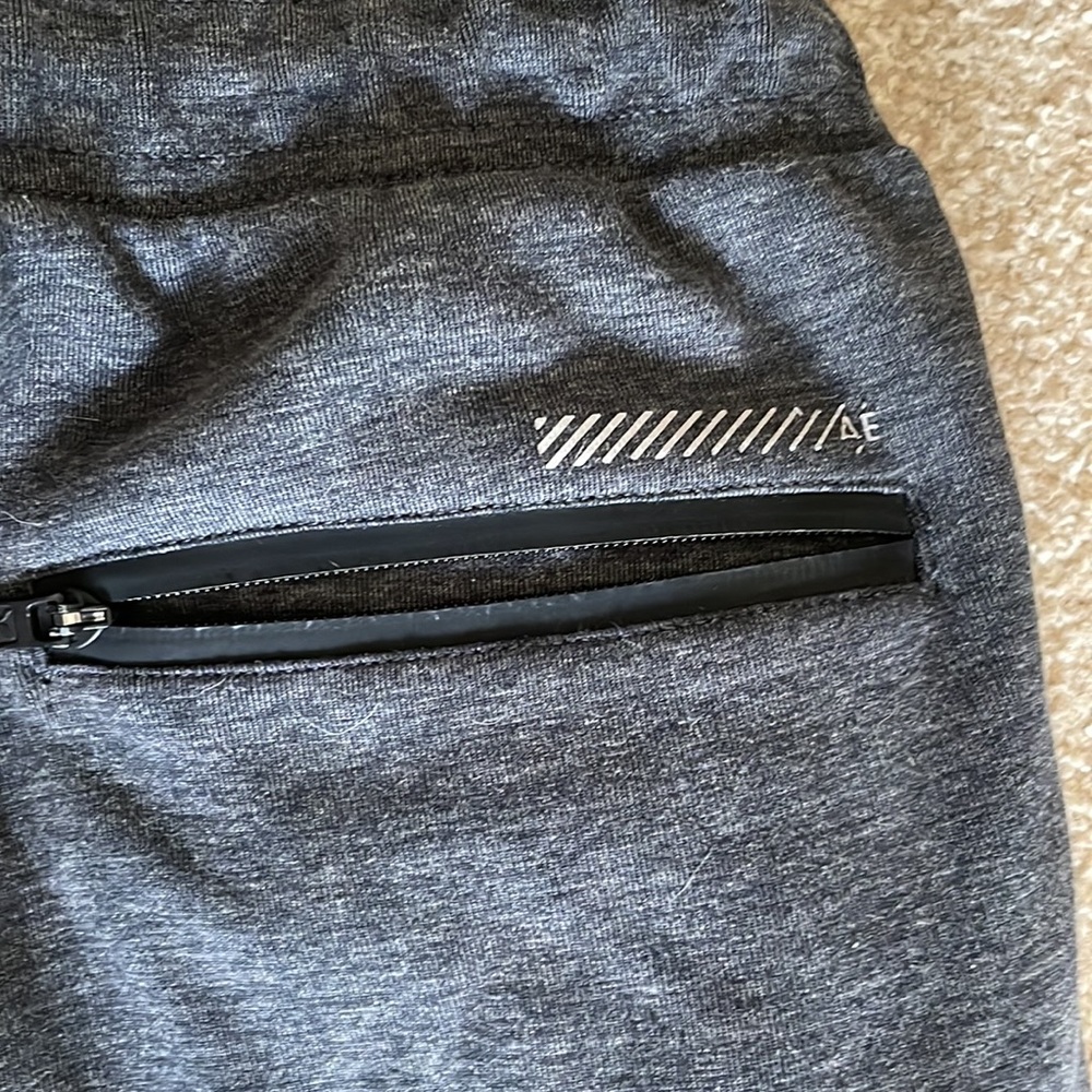 American Eagle Joggers (Active Flex) - image 3